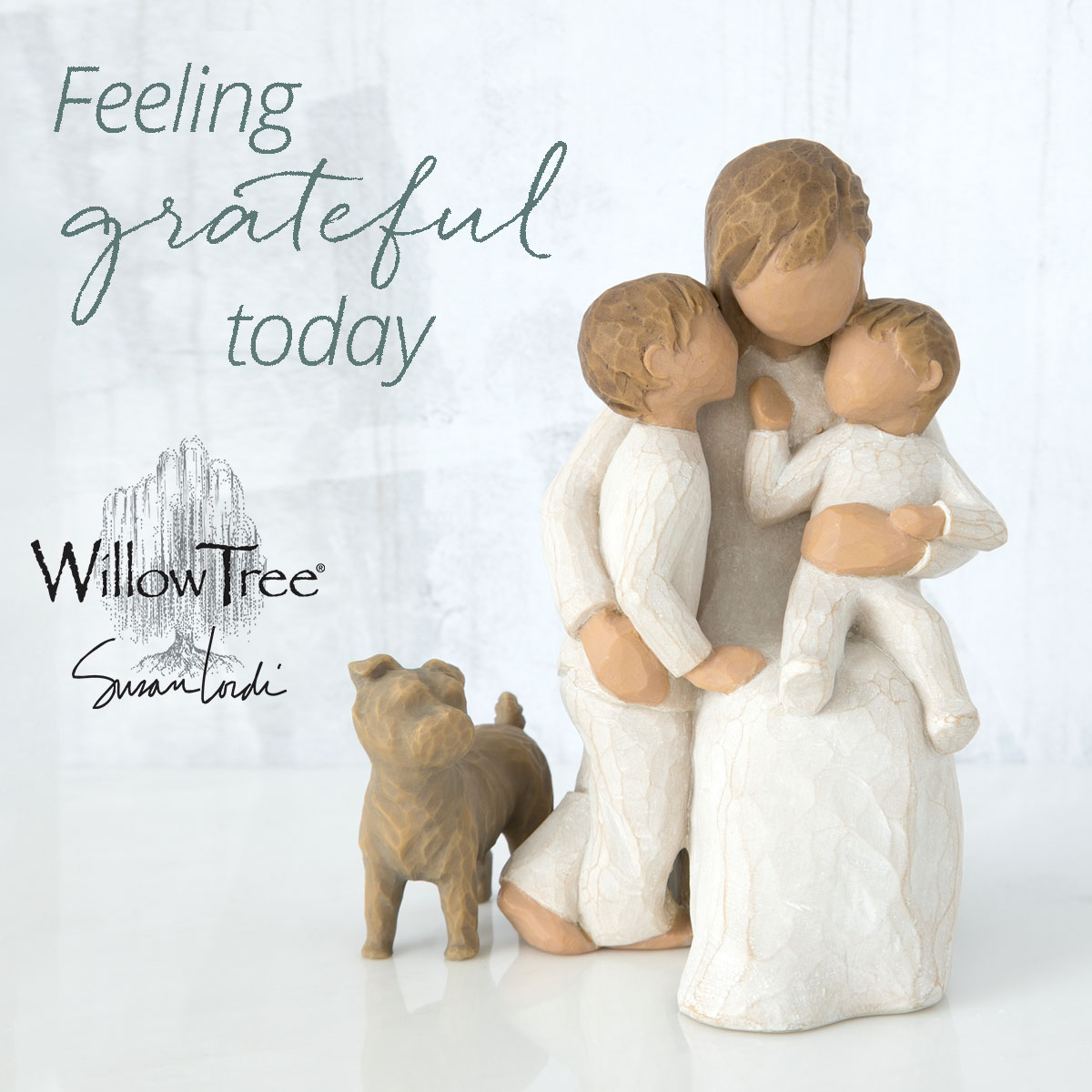 Quietly - Sanft umgeben von Liebe / Willow Tree Figur Susan Lordi 26100